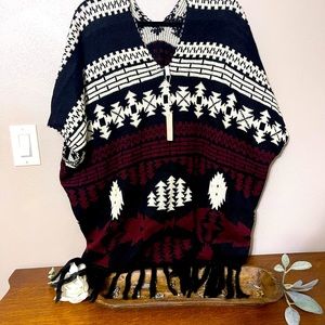 S/M Sweater Poncho New With Tag